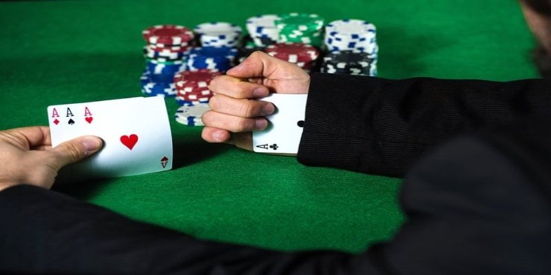 Tuyệt chiêu thắng lớn tại game bài mậu binh online